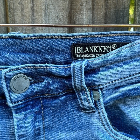 Blank NYC Jeans The Madison Crop High-Rise Crop Women Sz 29 (8 US) - Picture 6 of 9